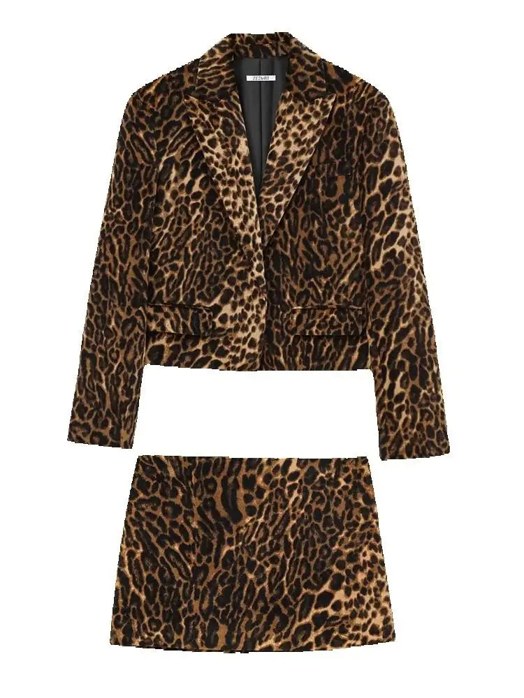 Animal Print Set with Mini Skirt and Vintage Blazer