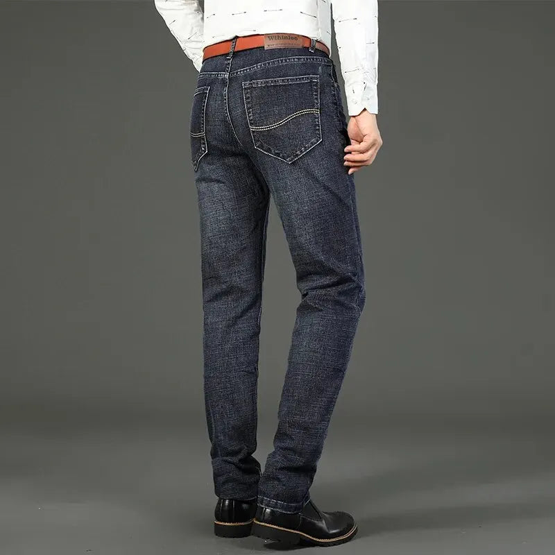 SmartFit Light-Wash Slim Jeans