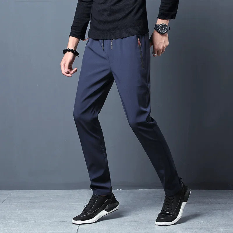 Essential Casual Fit Pants