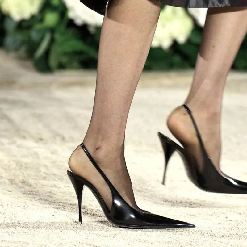 Elegance Curve Stiletto